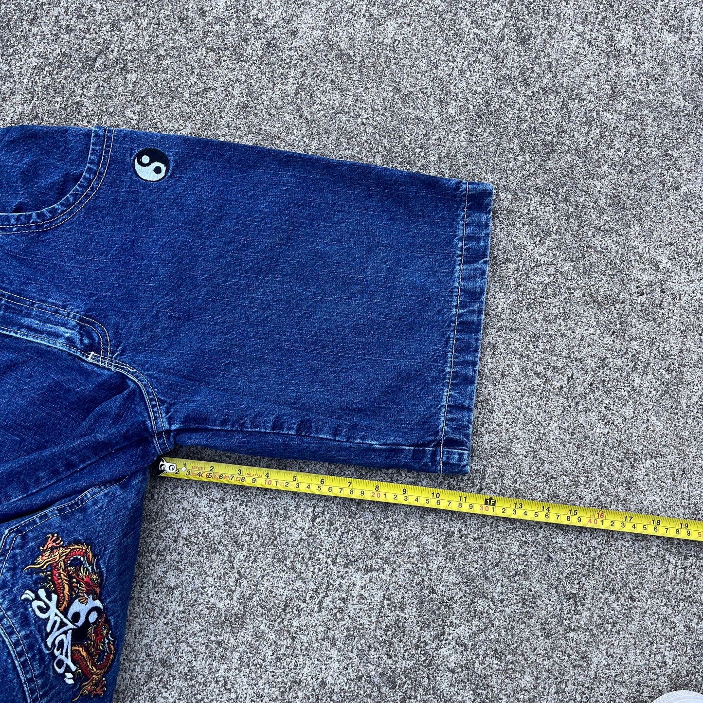 (28) Vintage JNCO Jeans Yin Yang Dragon