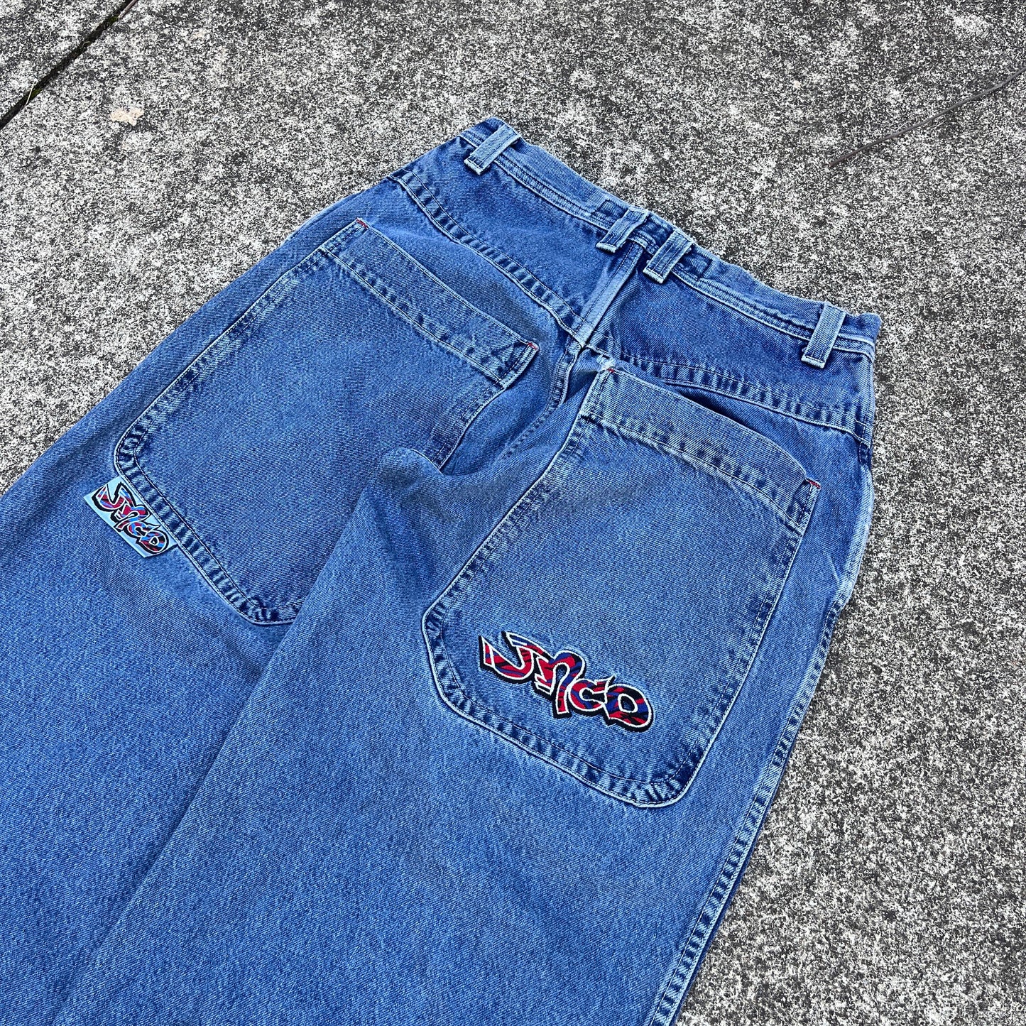 (32x32) Vintage JNCO Jeans Take