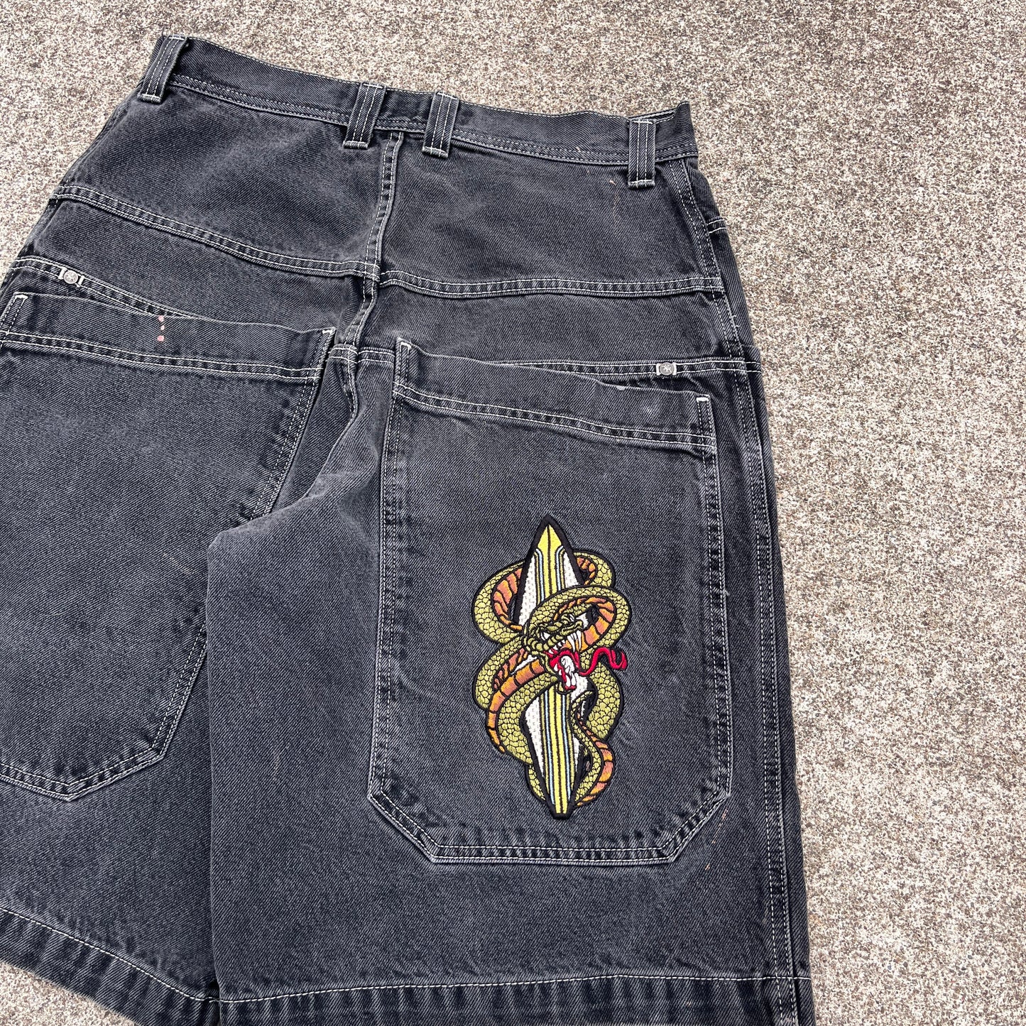 Vintage JNCO Jeans Shorts Dragon Surfboard 33