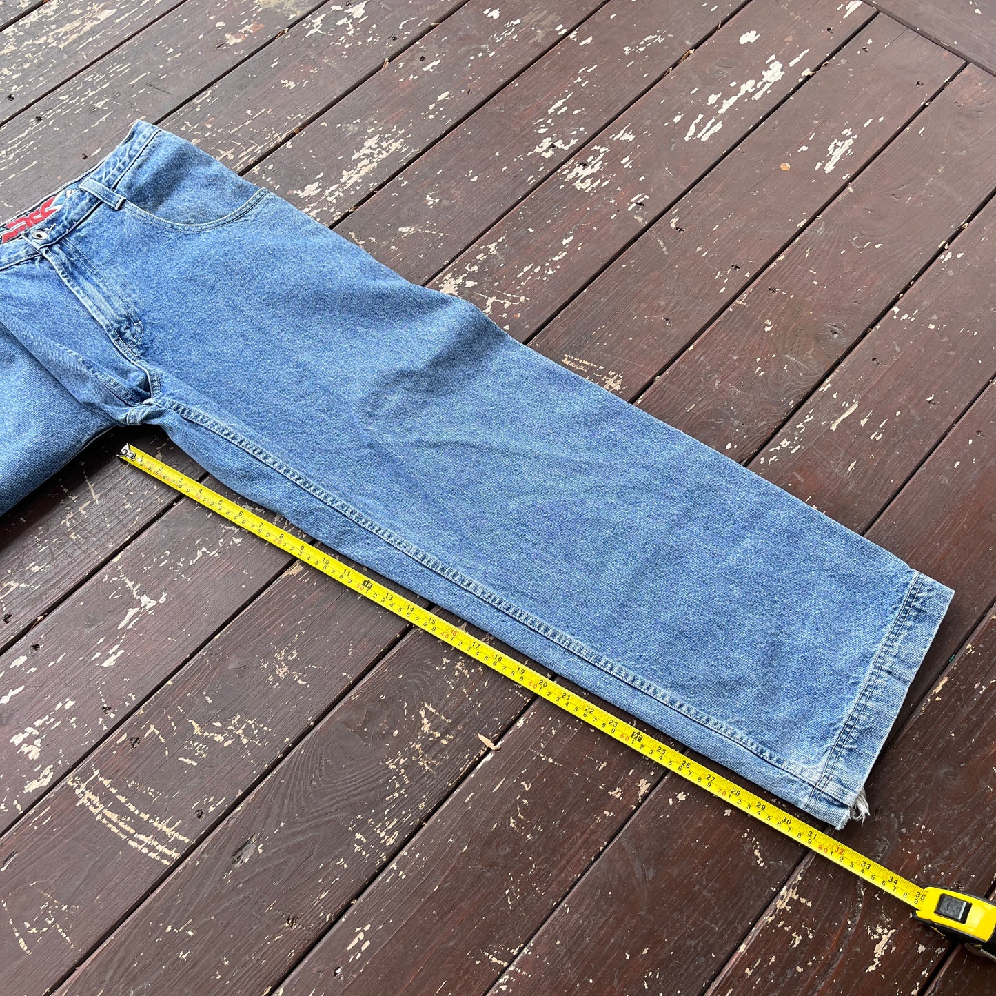 (32x32) Vintage JNCO Jeans Skunks